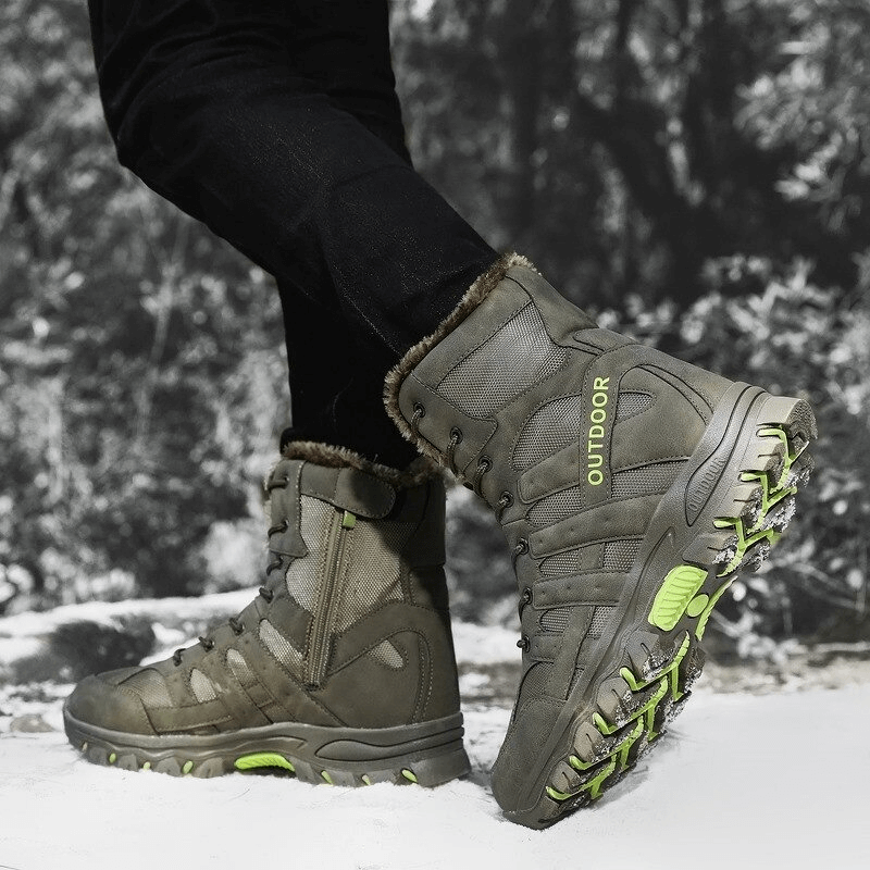 Waterproof men's motorcycle boots with plush lining, lace-up closure, and durable outsole, perfect for winter outdoor adventures.